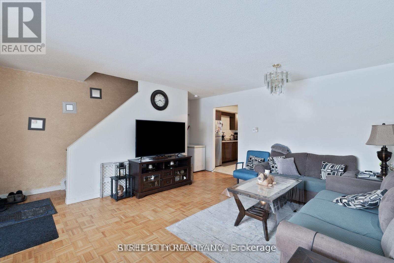 #40 311 VESTA ROAD - 4