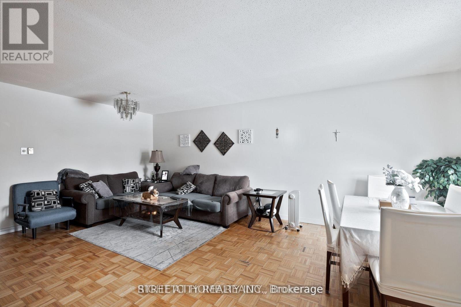 #40 311 VESTA ROAD - 3