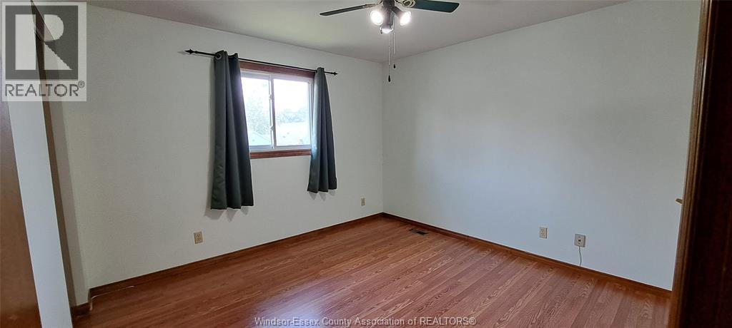 1635 COURTLAND CRESCENT - 10