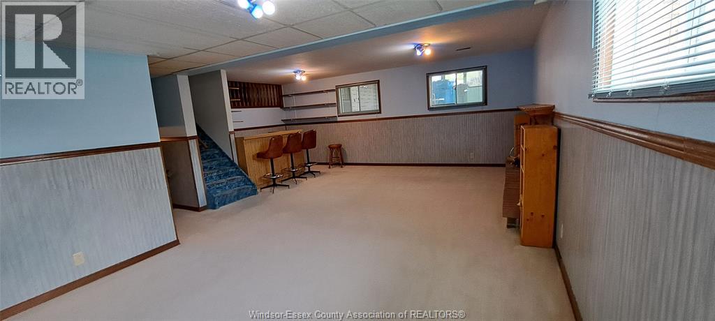 1635 COURTLAND CRESCENT - 14