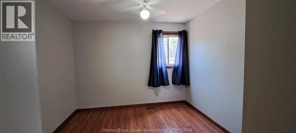 1635 COURTLAND CRESCENT - 9