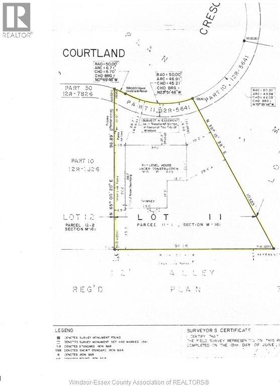 1635 COURTLAND CRESCENT - 31