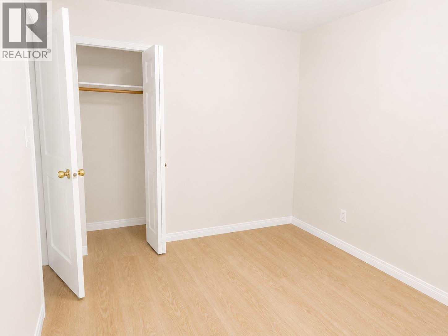 4 Bed, 2 Bath House for Rent in Burnaby – 7000 GRAY AVENUE, Burnaby – MLS# R3136562 - Image 6