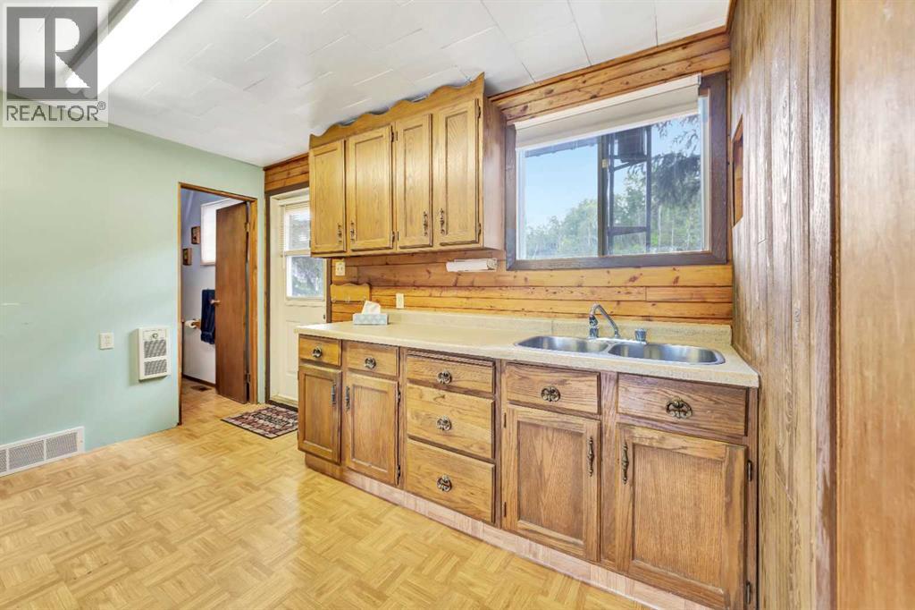 113 2 Avenue - 4