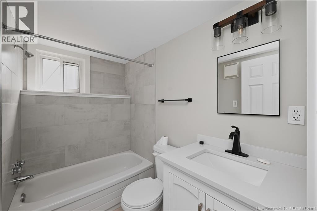 252 Buckingham Avenue - 21