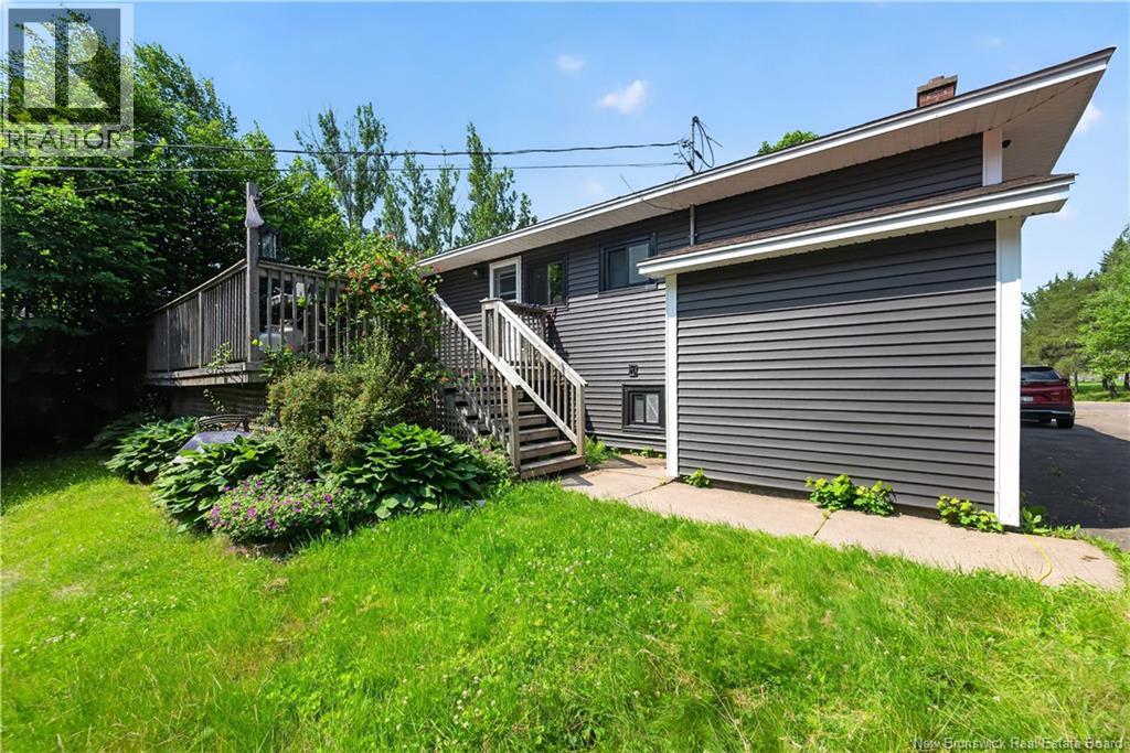 252 Buckingham Avenue - 36