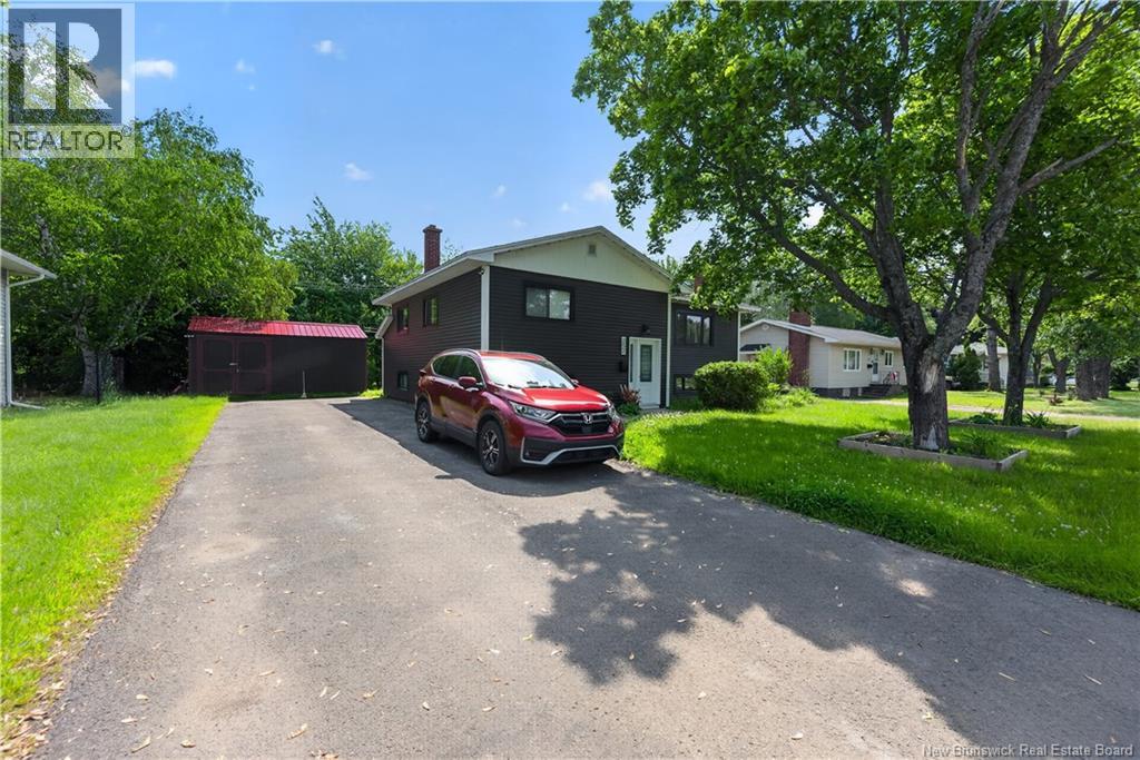 252 Buckingham Avenue - 41