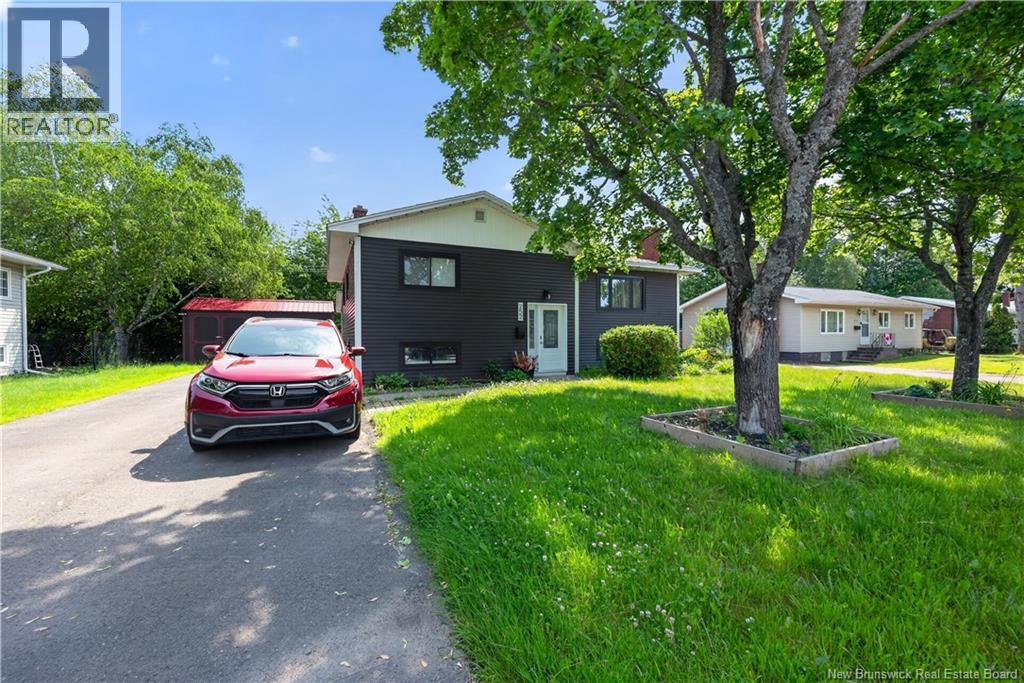 252 Buckingham Avenue - 42