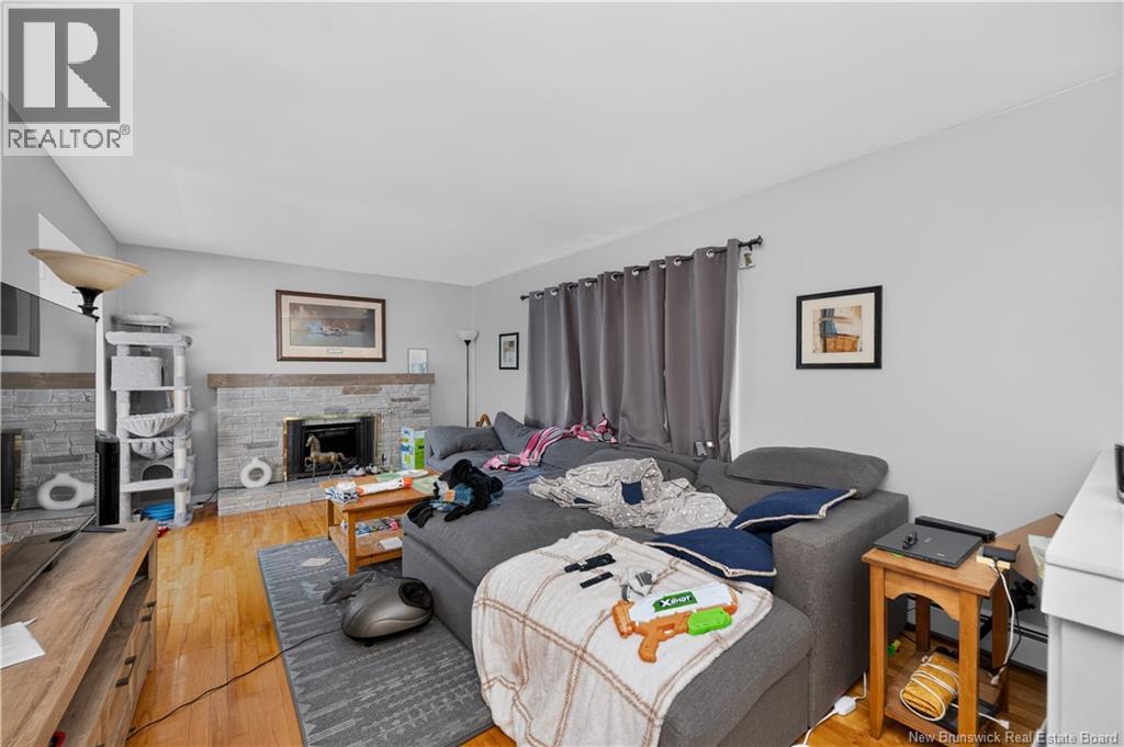 252 Buckingham Avenue - 8