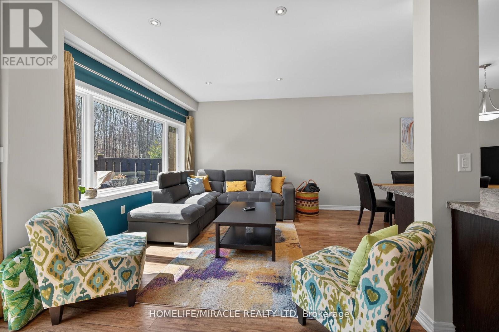 149 KINSMAN DRIVE - 15