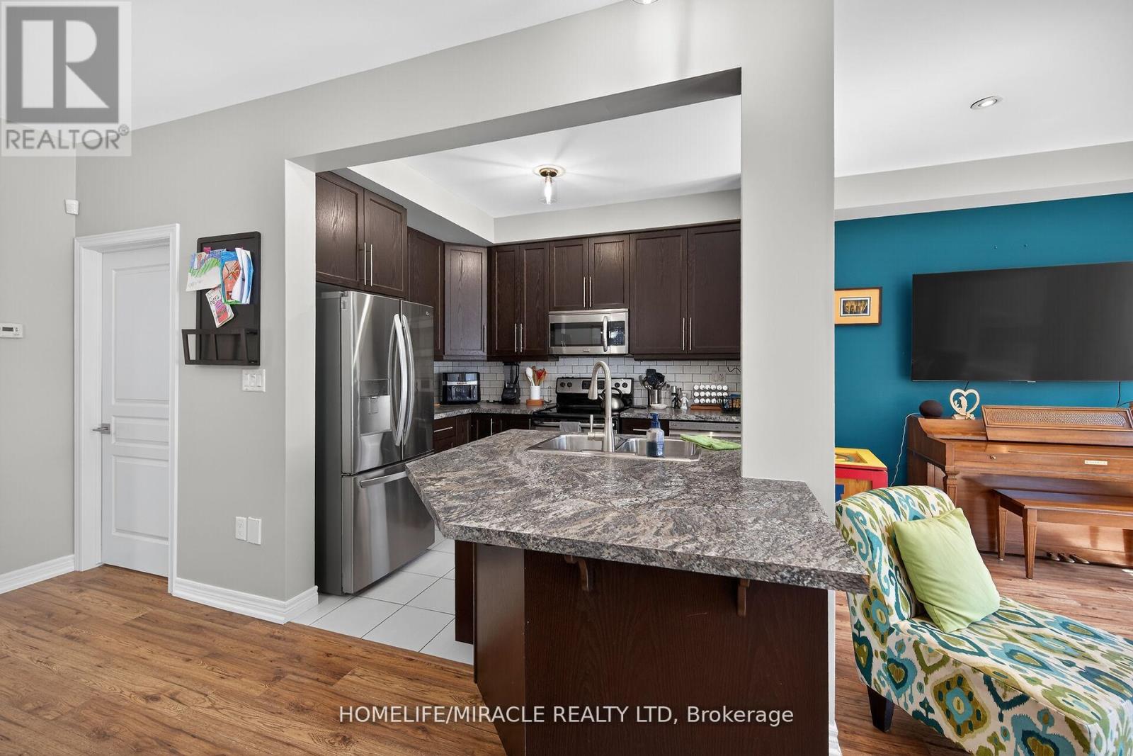 149 KINSMAN DRIVE - 19