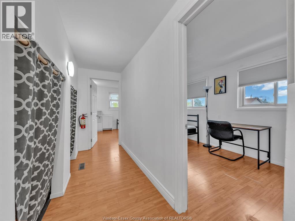 3748 WHITNEY - 23