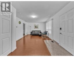 3748 Whitney, Windsor, ON N9C2C4 Photo 11