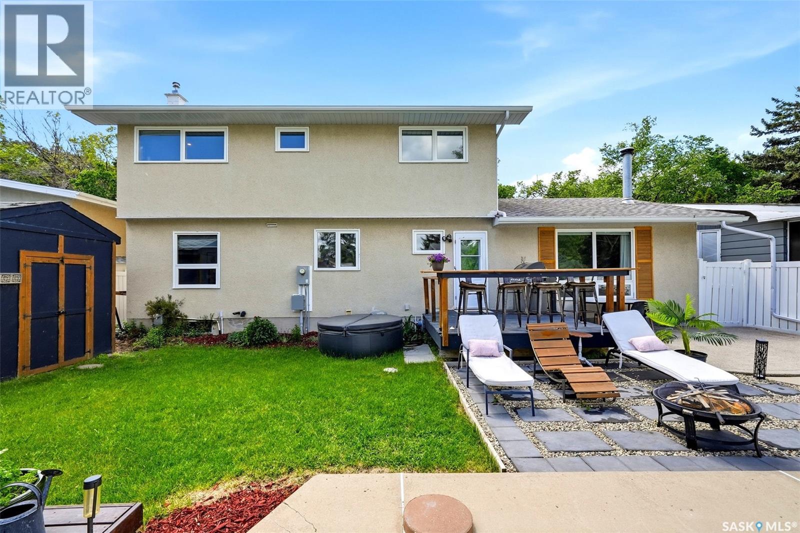 89 Patterson DRIVE - 27