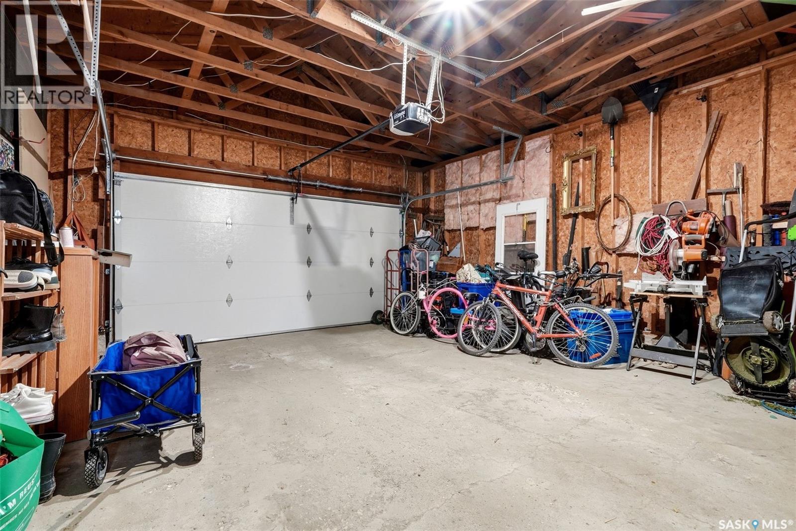 89 Patterson DRIVE - 29