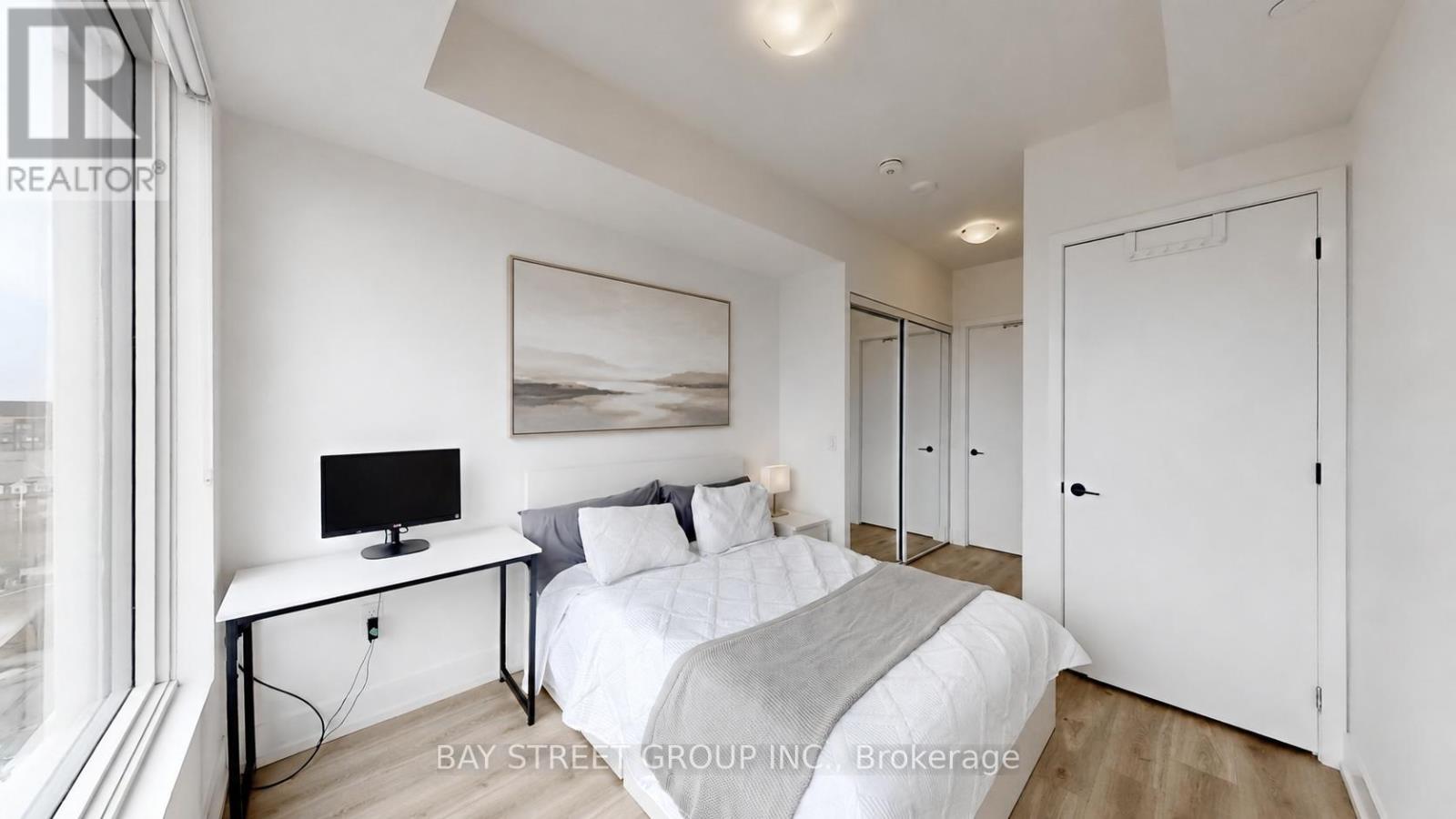 #710 2450 OLD BRONTE ROAD E - 11