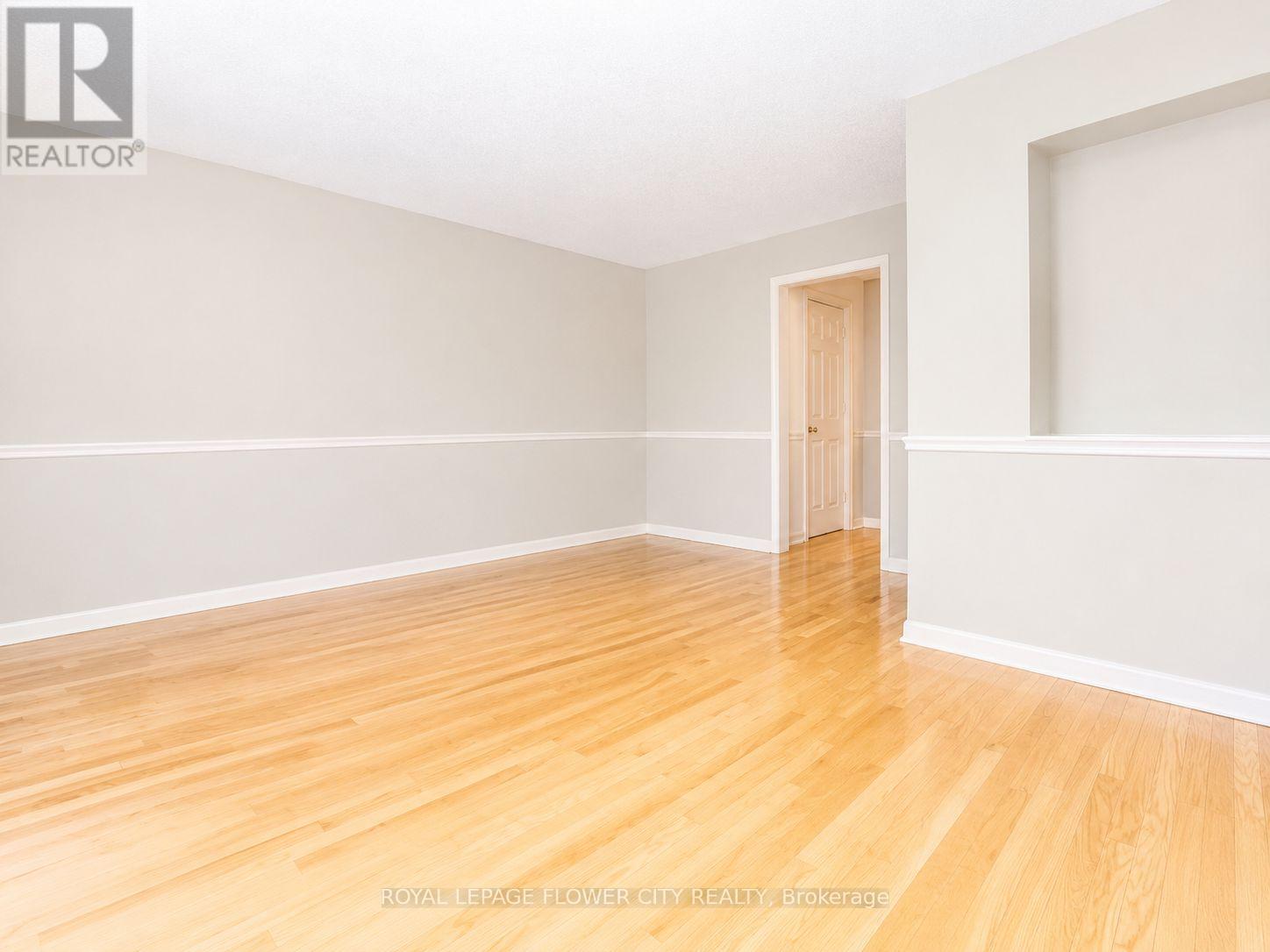 23 CLYDESDALE CIRCLE - 12