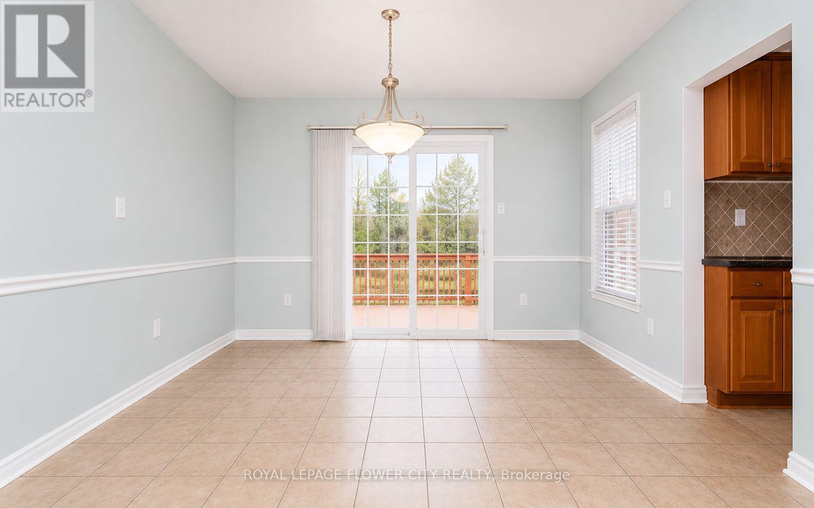 23 CLYDESDALE CIRCLE - 8