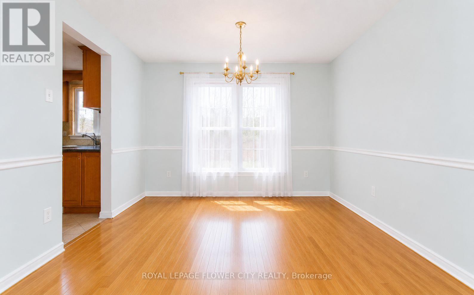 23 CLYDESDALE CIRCLE - 6