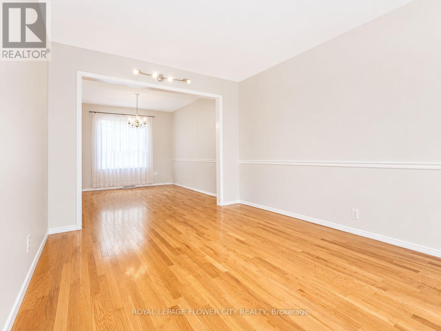 23 CLYDESDALE CIRCLE - 5