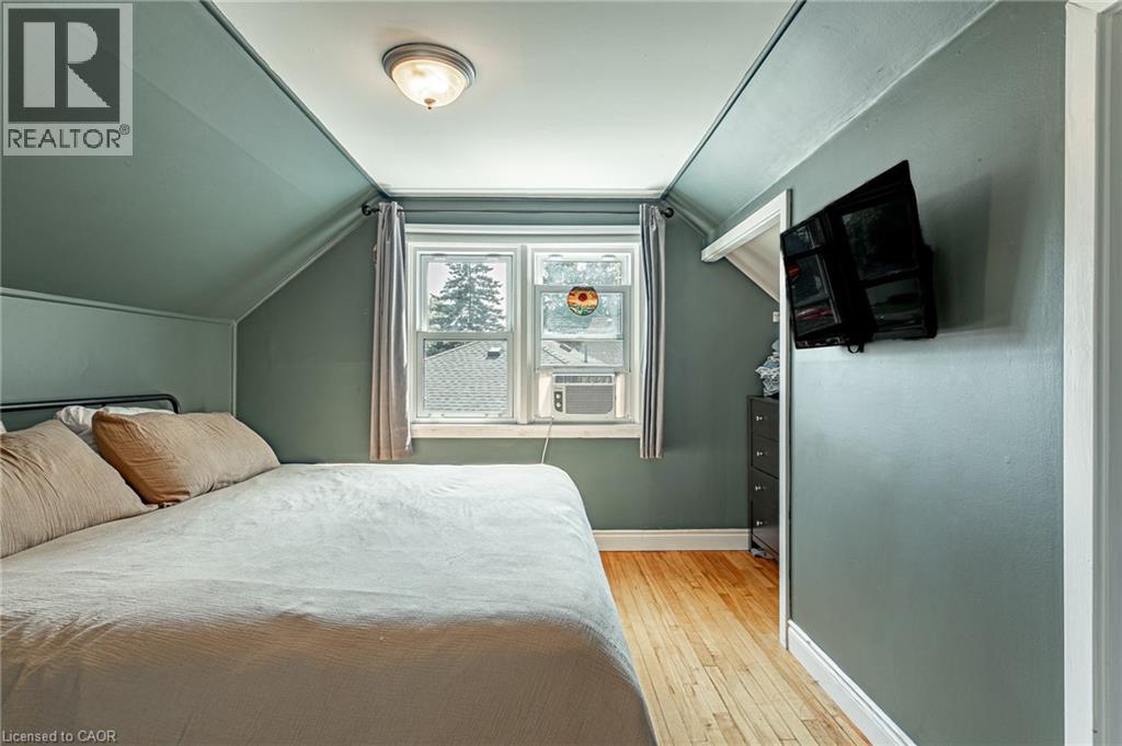 719 LANCASTER Street - 17