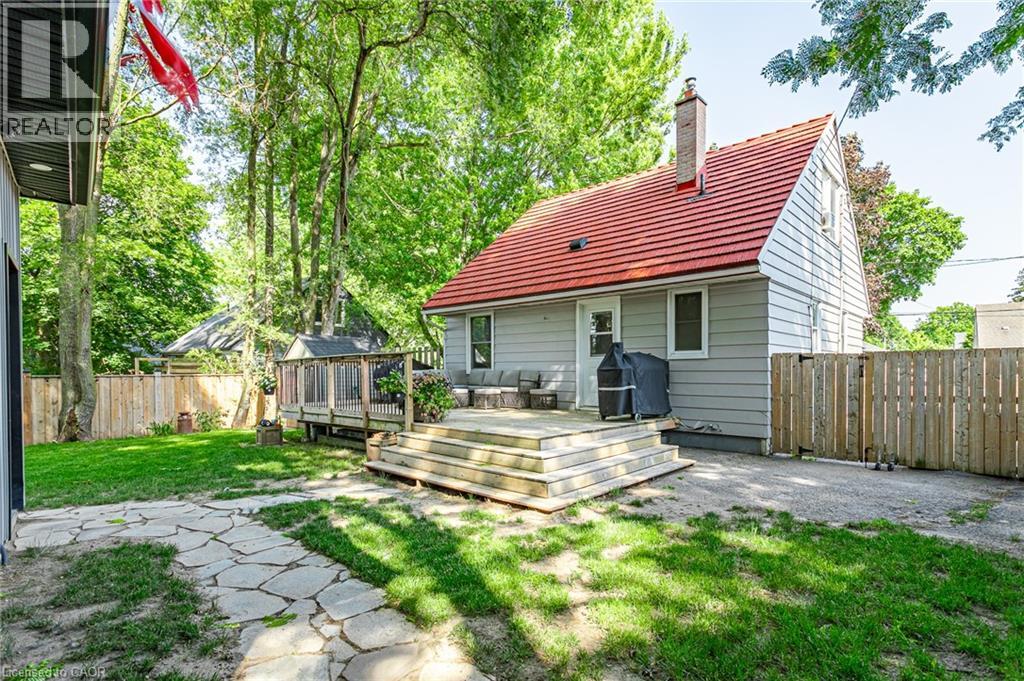 719 LANCASTER Street - 24