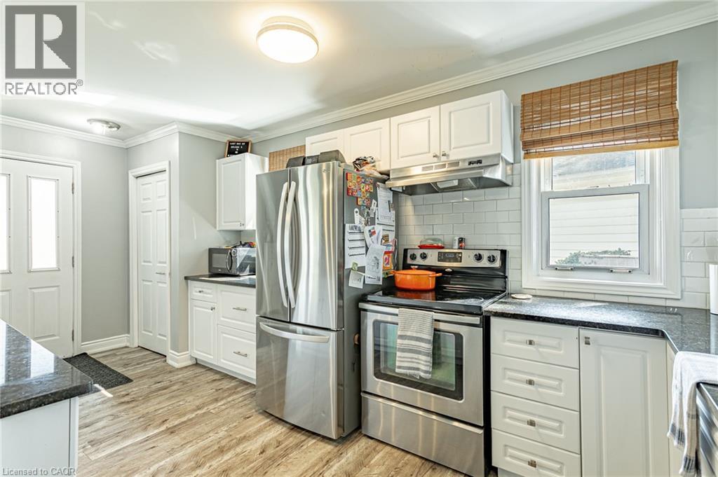 719 LANCASTER Street - 9