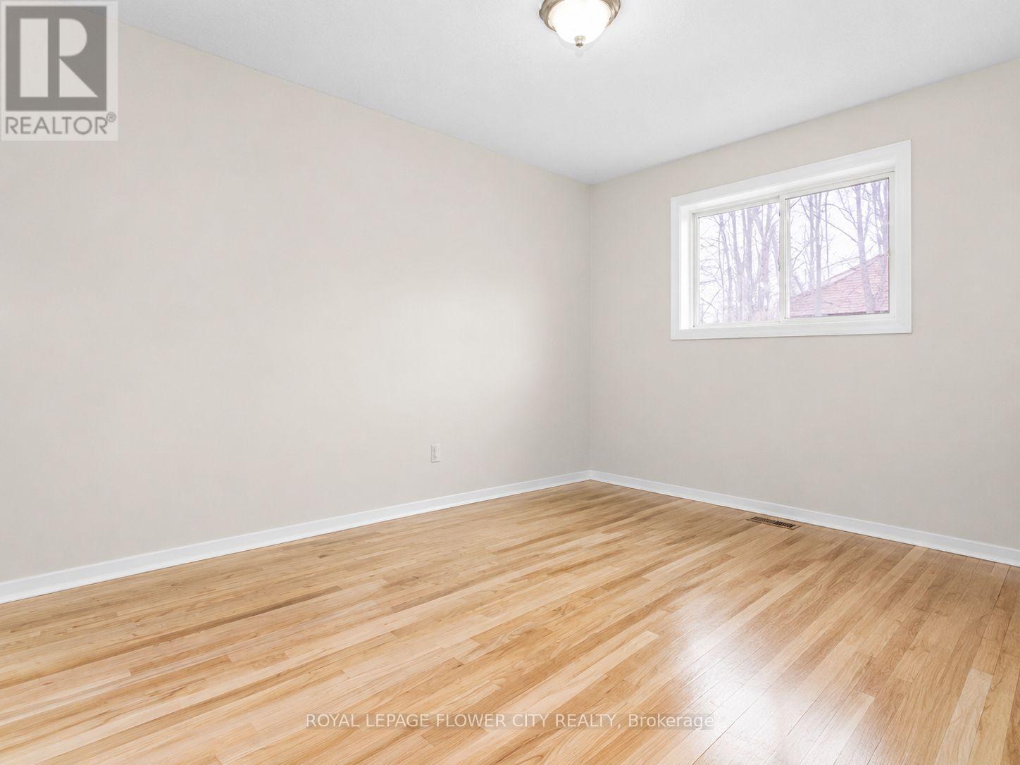 23 CLYDESDALE CIRCLE - 11