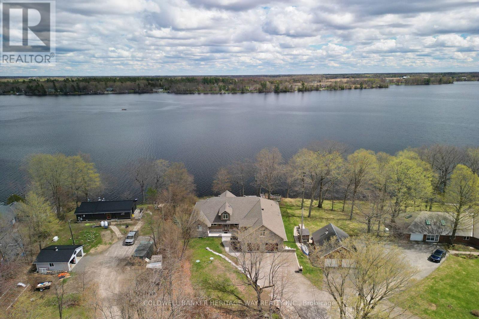 102 HERON LANE - 17