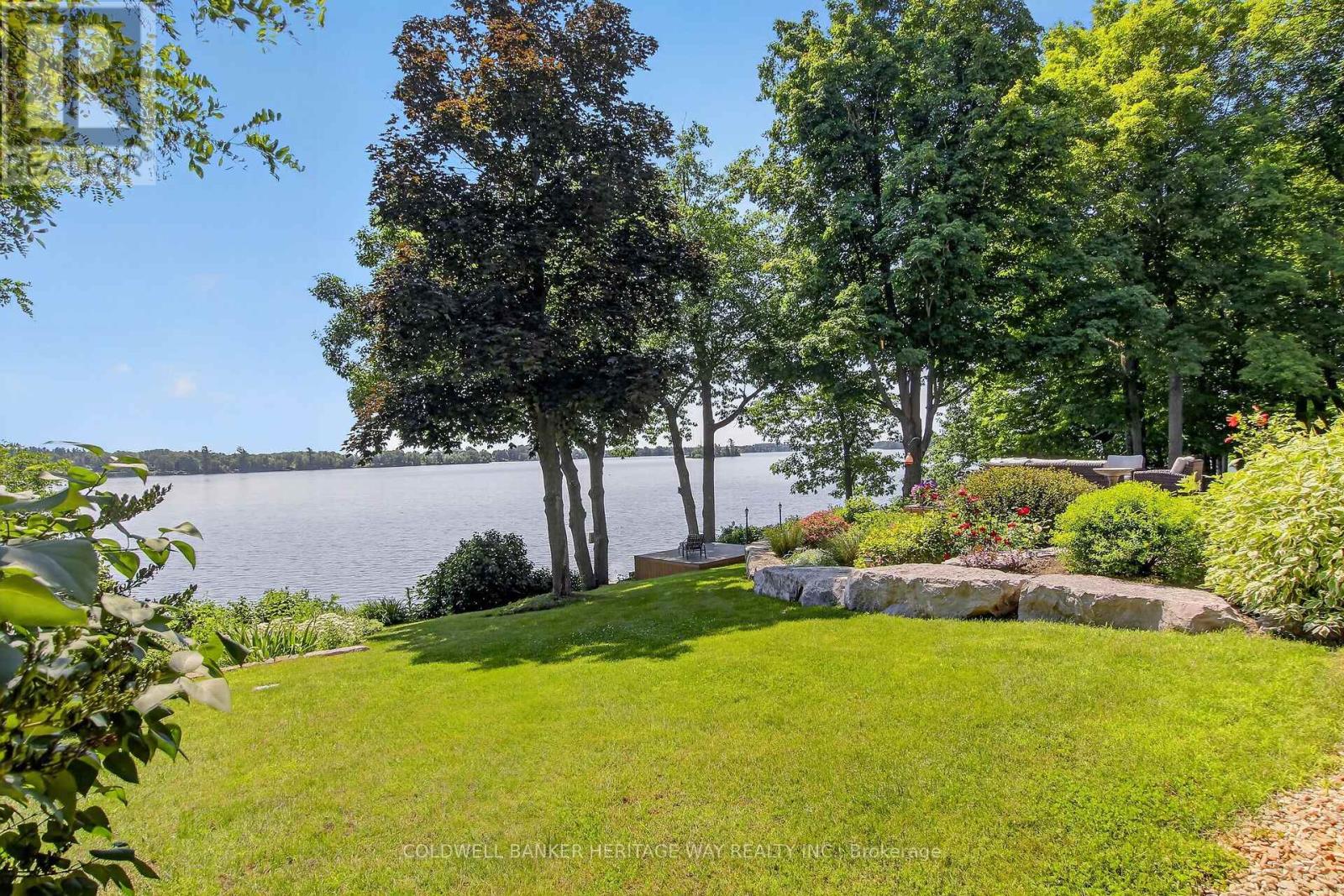 102 HERON LANE - 13