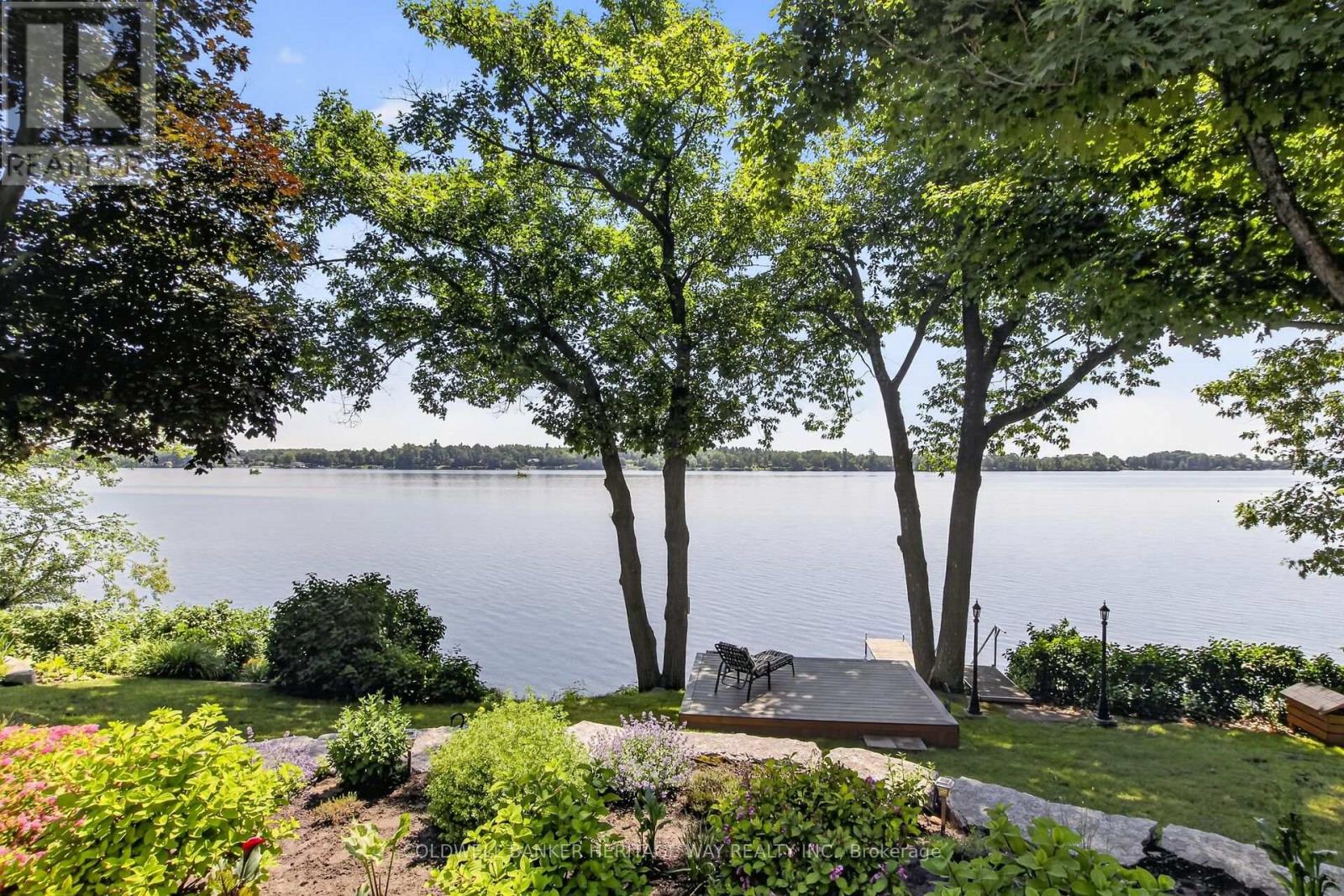 102 HERON LANE - 11