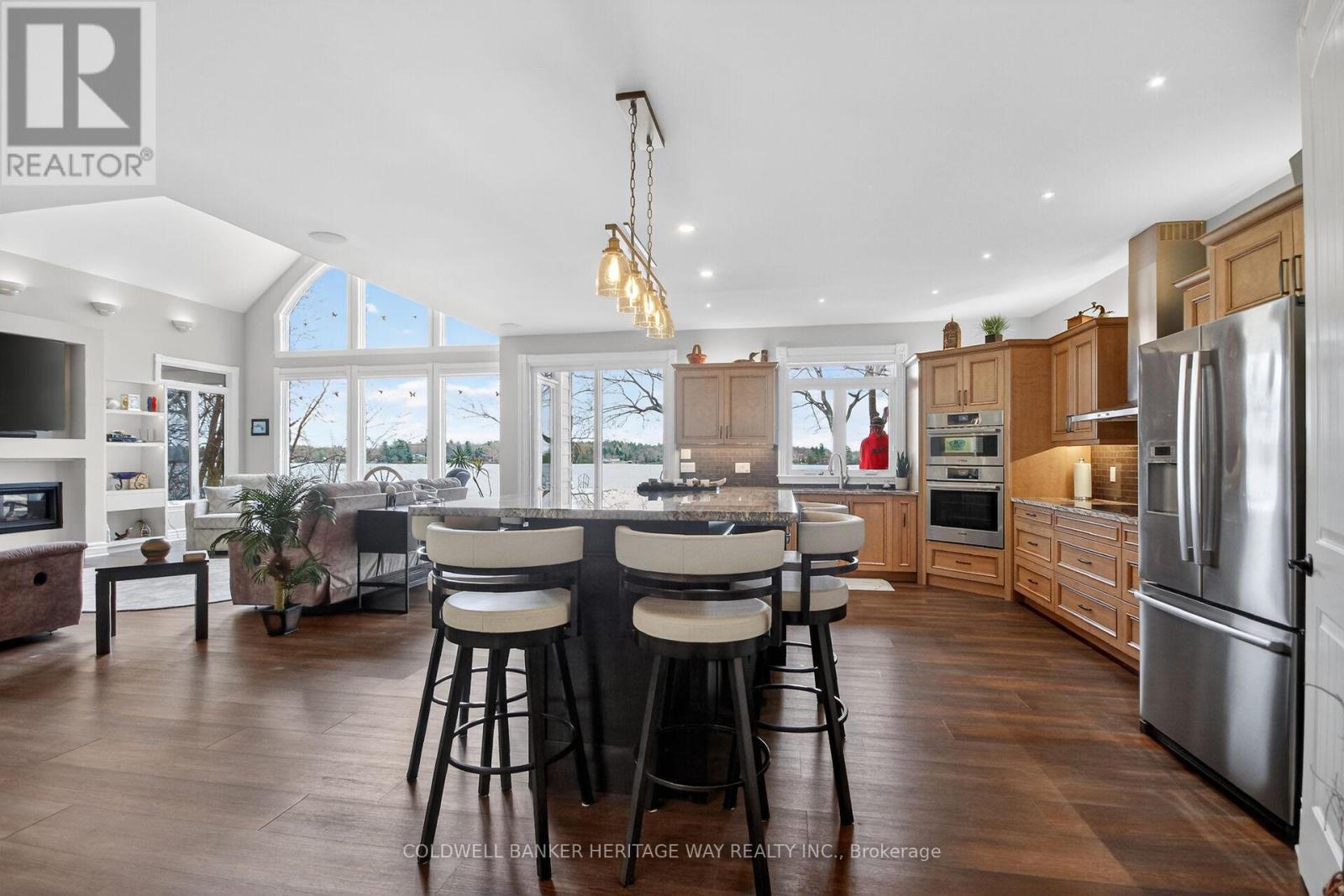 102 HERON LANE - 23