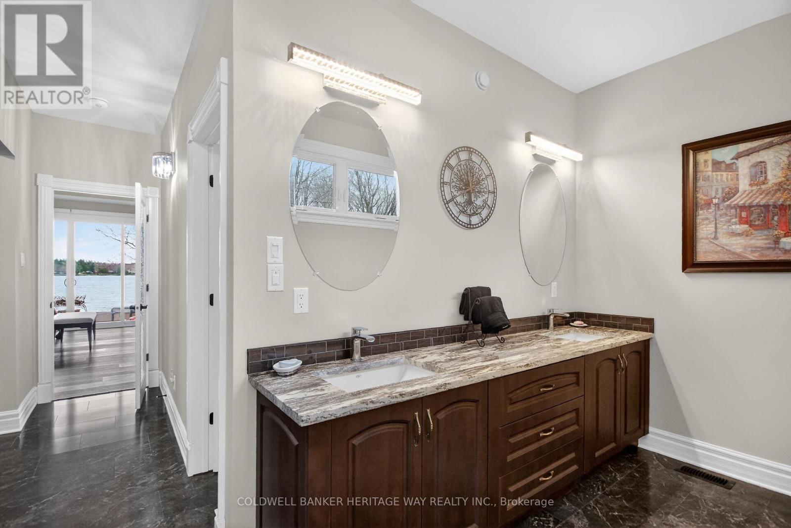 102 HERON LANE - 37