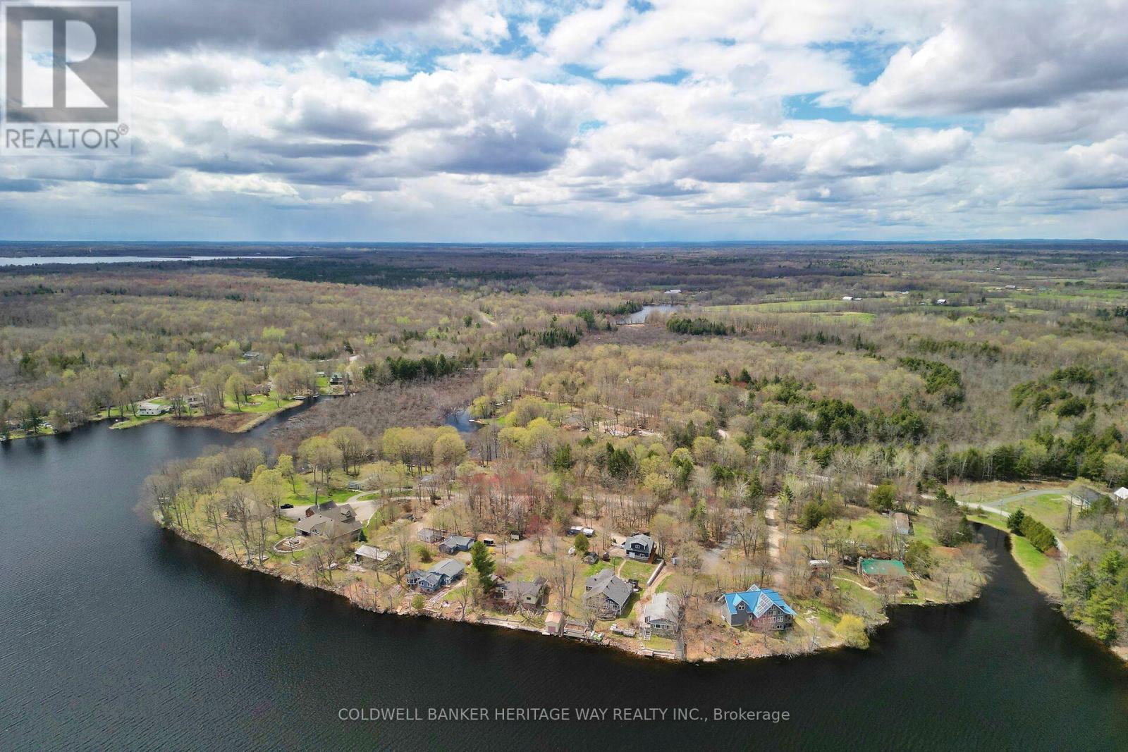 102 HERON LANE - 45