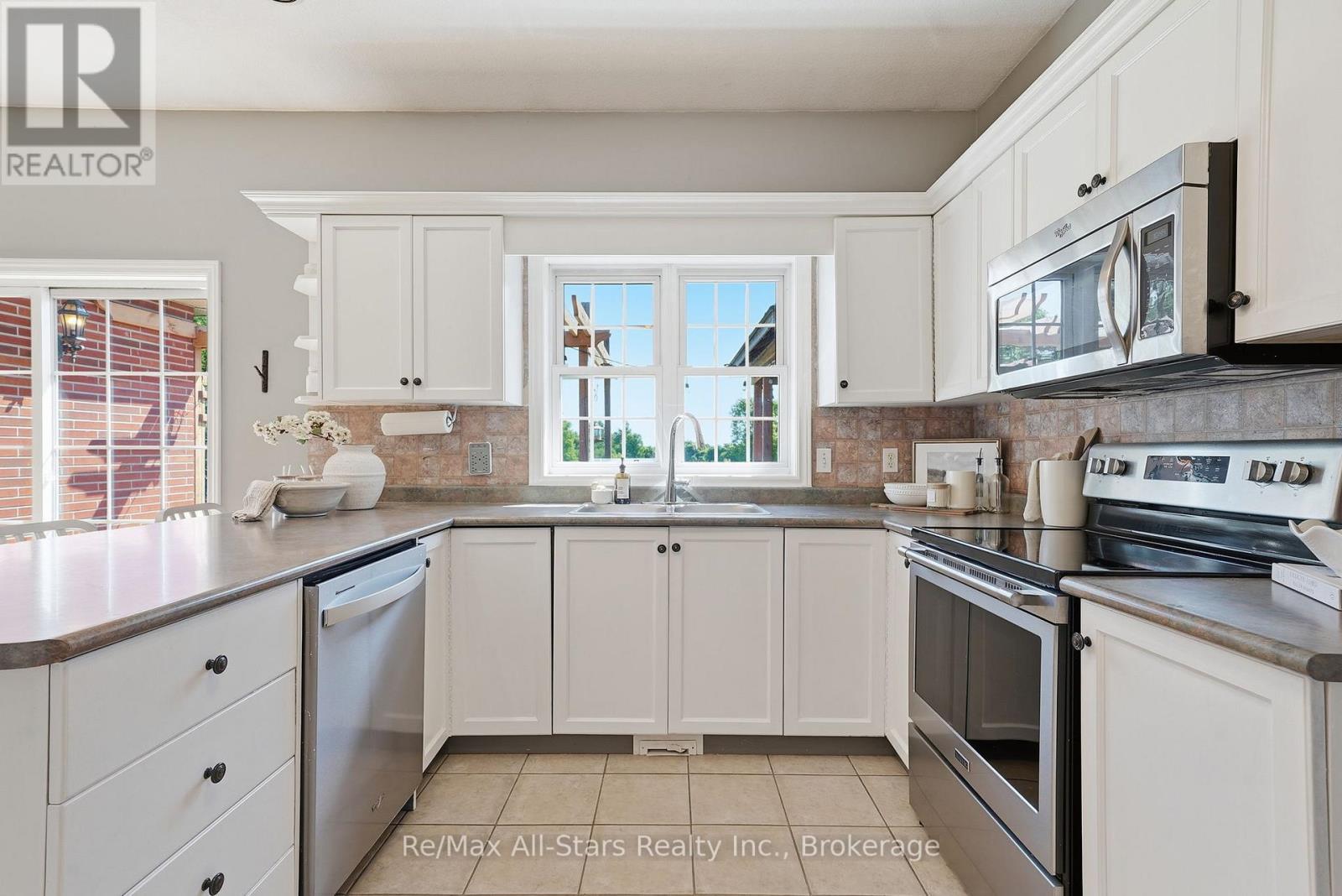 13579 OLD SIMCOE ROAD - 11