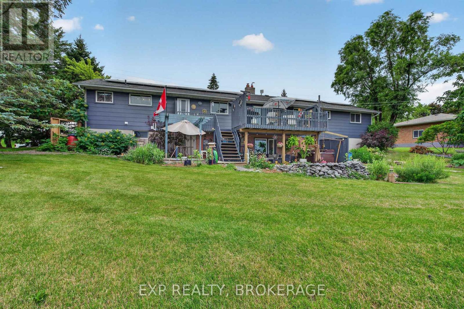 1664 WALLBRIDGE LOYALIST ROAD - 36