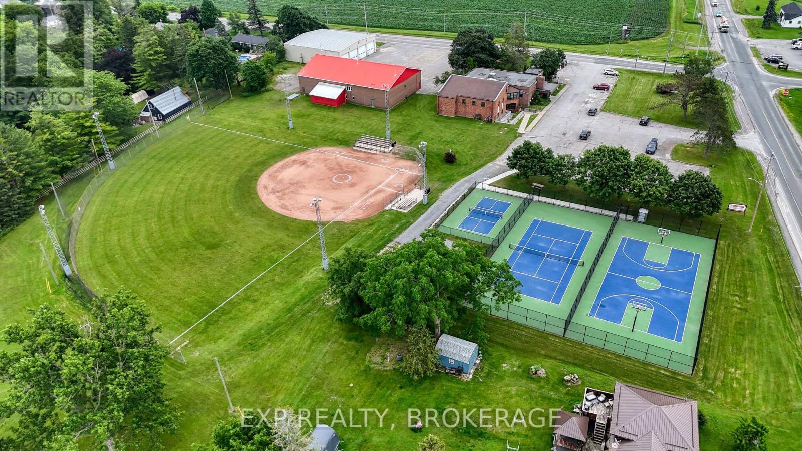 1664 WALLBRIDGE LOYALIST ROAD - 48