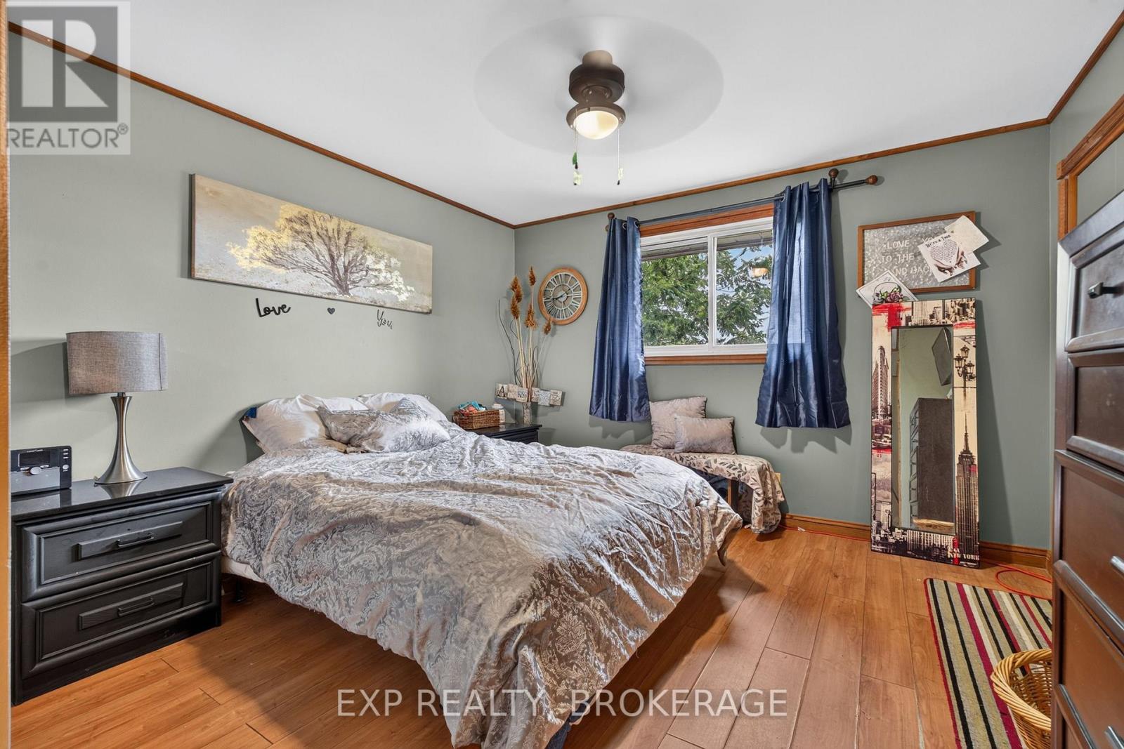 1664 WALLBRIDGE LOYALIST ROAD - 9