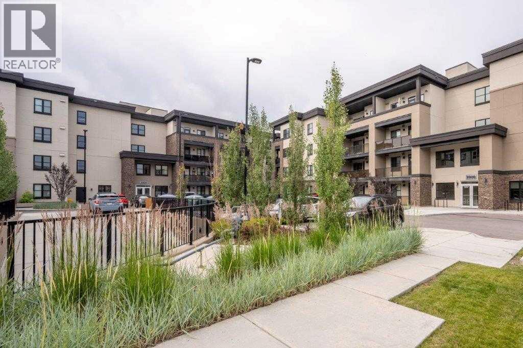 #3103 80 Greenbriar Place NW - 2