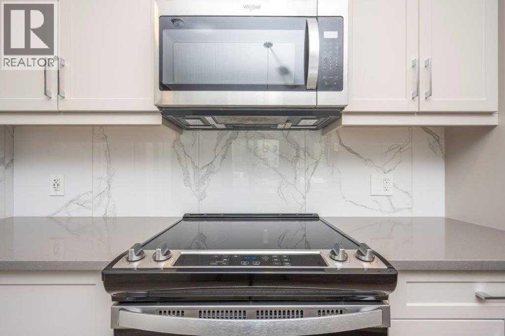 #3103 80 Greenbriar Place NW - 12