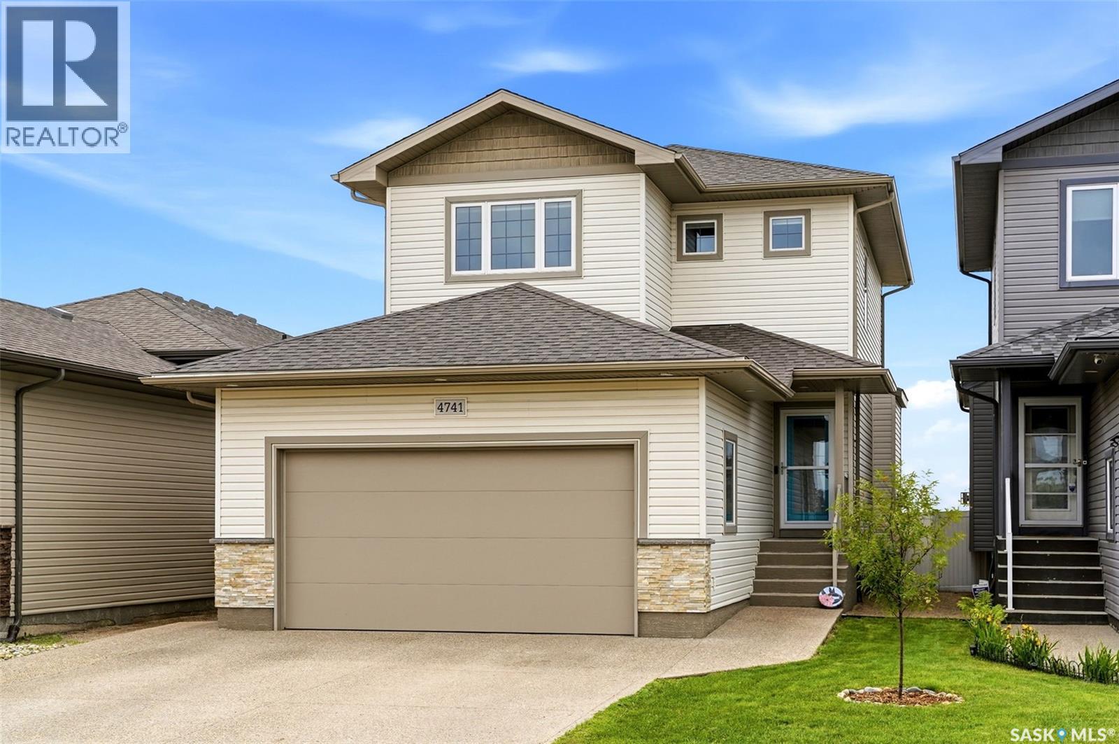 4741 Padwick AVENUE - 2