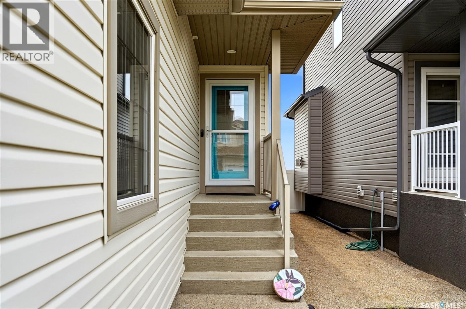 4741 Padwick AVENUE - 3