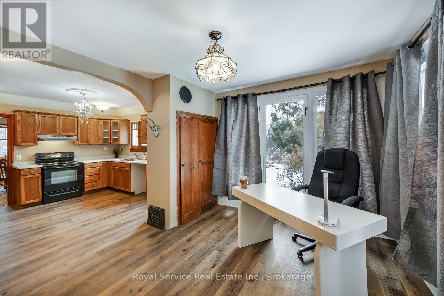 909 7A HIGHWAY - 16
