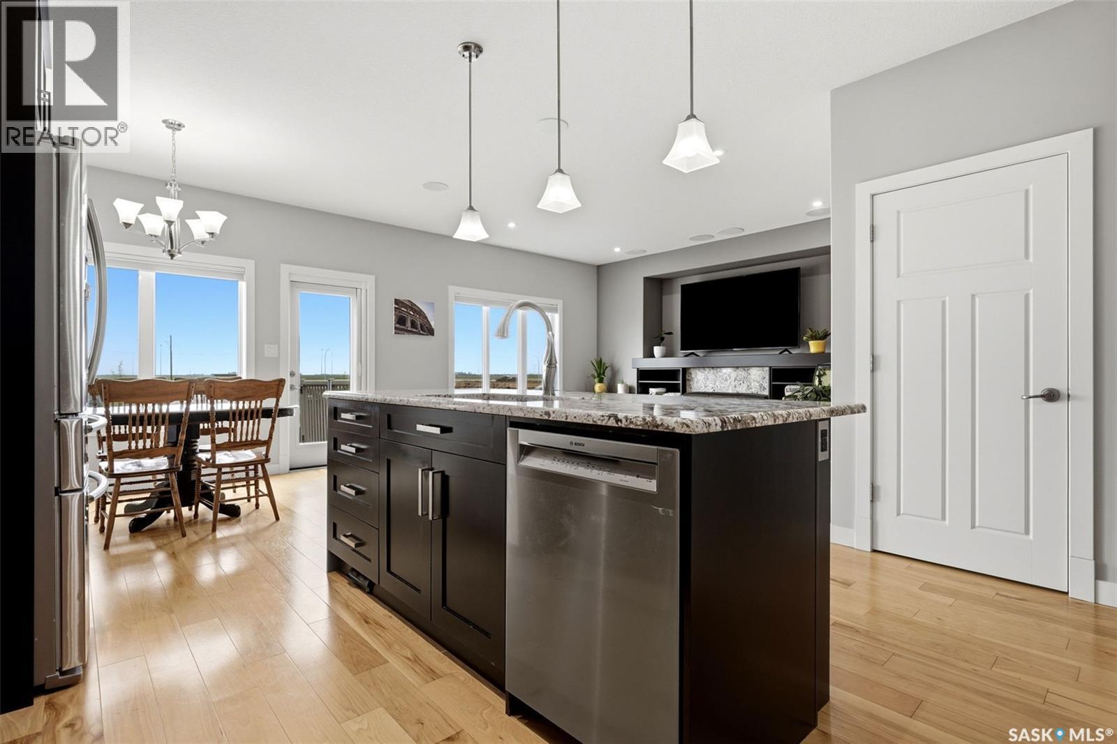 4741 Padwick AVENUE - 12