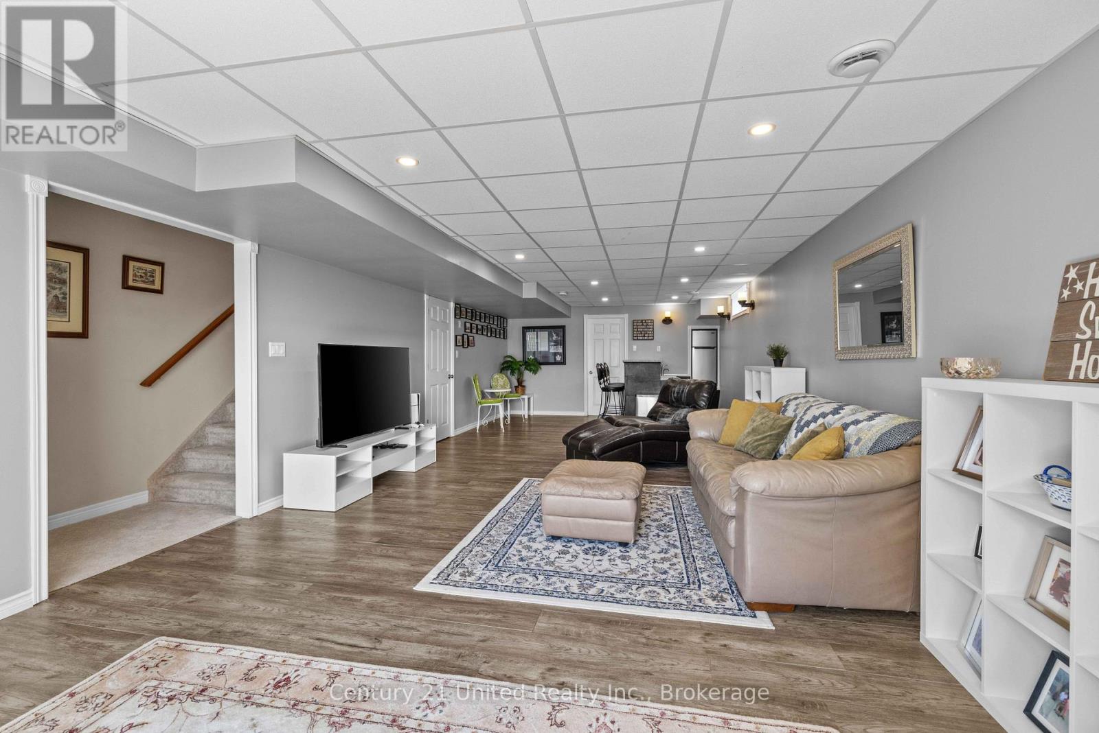 41 DARRELL DRAIN CRESCENT - 25