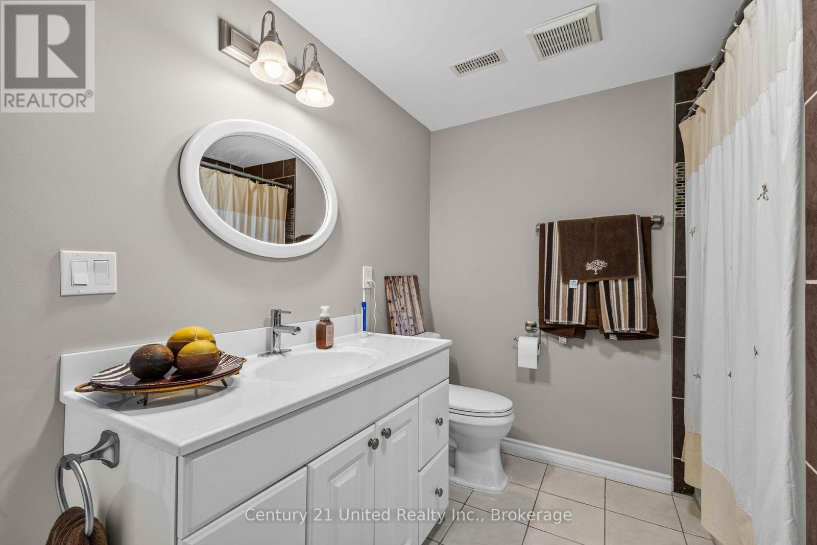41 DARRELL DRAIN CRESCENT - 30