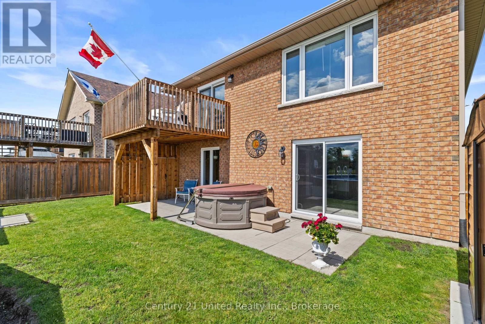 41 DARRELL DRAIN CRESCENT - 35