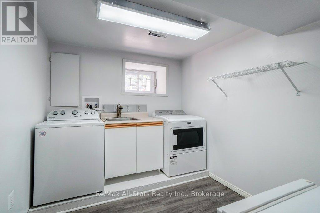 15 EDWIN STREET - 37