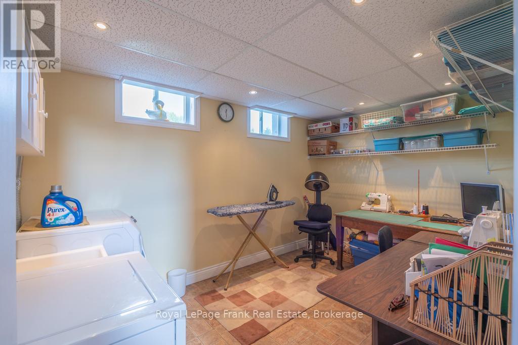 406 LAKEHURST CIRCLE ROAD - 34