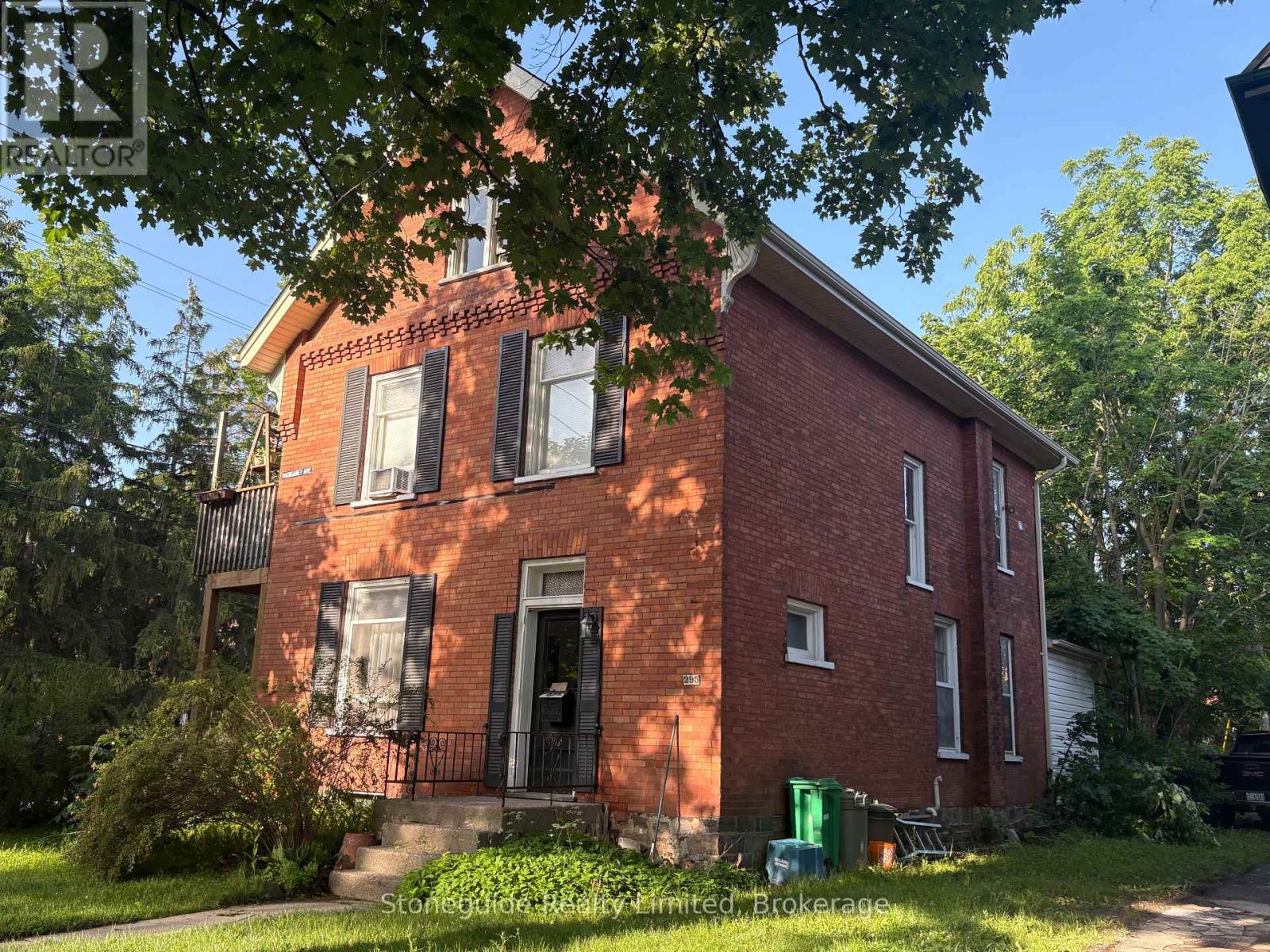 295 MARGARET AVENUE - 3